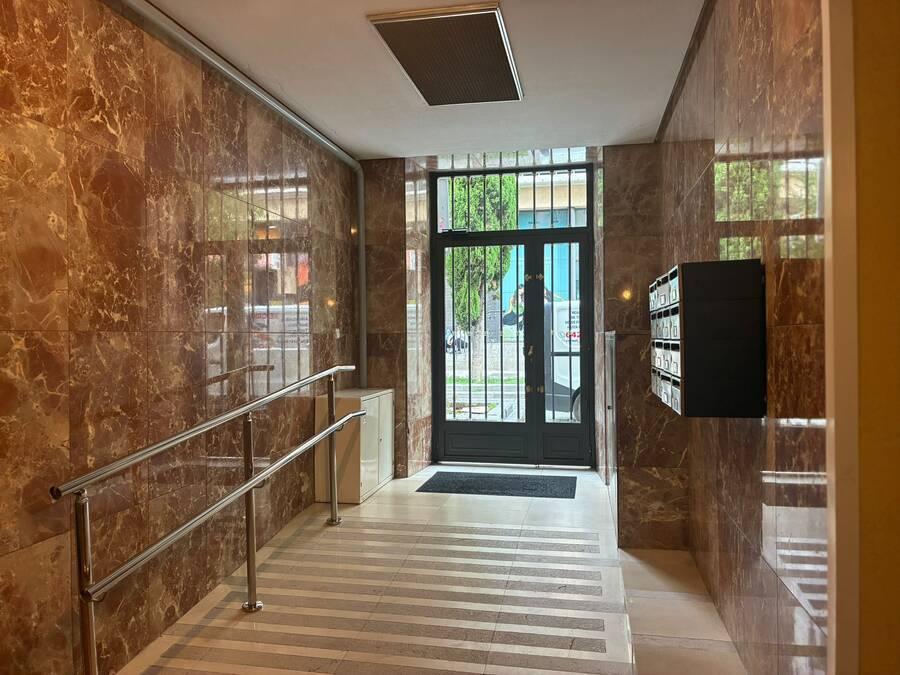 PISO CALLE MALASA�A