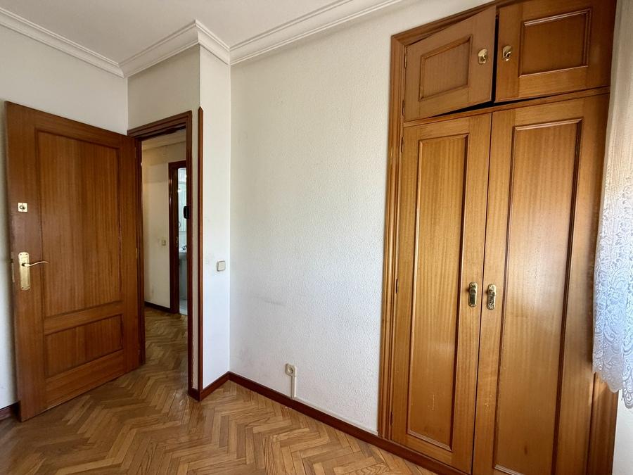 PISO CALLE ALFREDO ALEIX