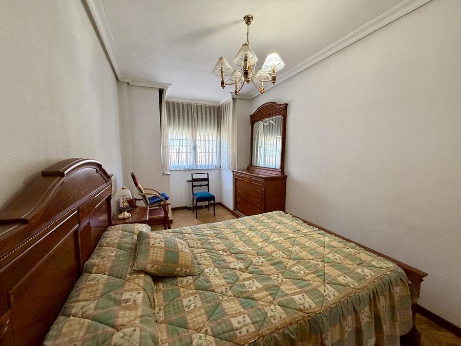 PISO CALLE ALFREDO ALEIX