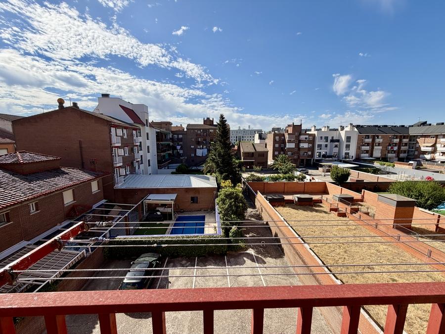 PISO CALLE ALFREDO ALEIX