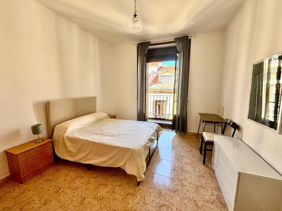 PISO CALLE FUENCARRAL