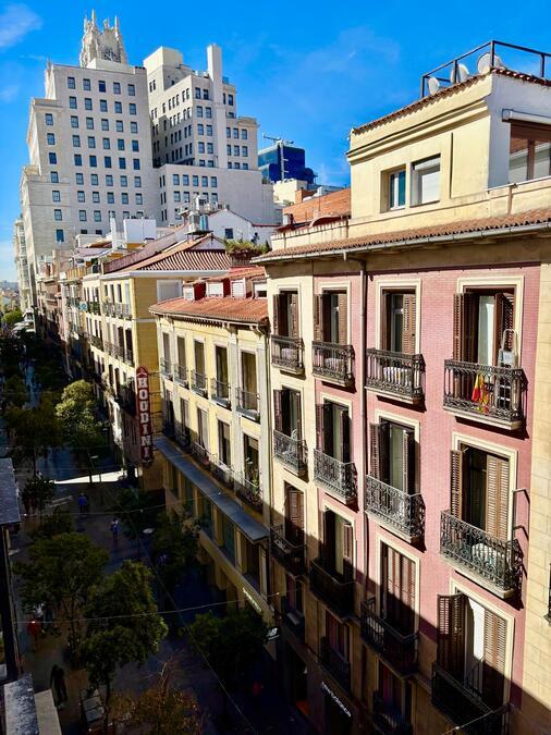 PISO CALLE FUENCARRAL