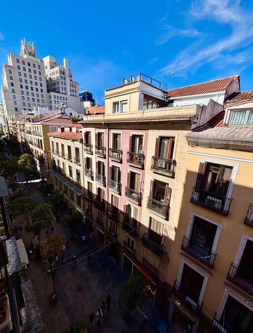 PISO CALLE FUENCARRAL
