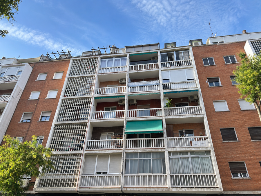 PISO CALLE LOPE DE HARO 