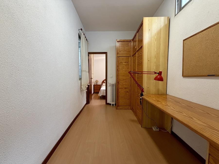 PISO CALLE SANTA ENGRACIA