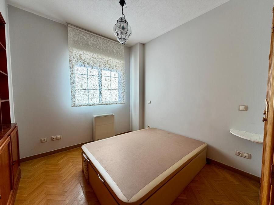 PISO EN VENTA EN CARABANCHEL - PAU DE CARABANCHEL