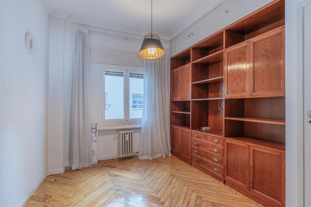 PISO EN VENTA EN CHAMBER� - TRAFALGAR