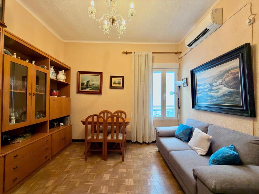 PISO EN VENTA EN CHAMBER� - ARAPILES
