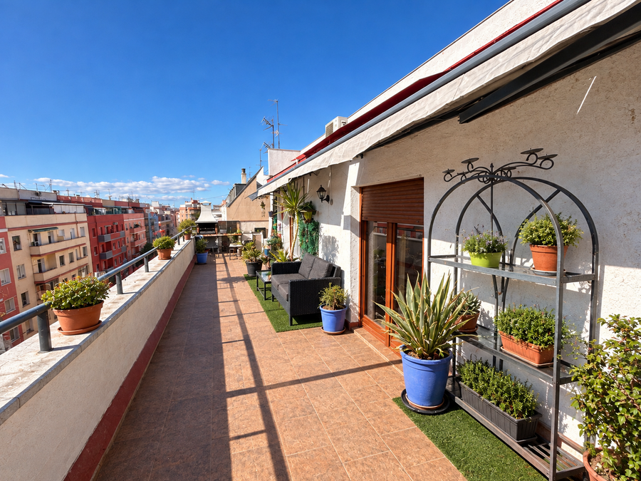 PISO �TICO EN VENTA EN TETU�N - BERRUGUETE