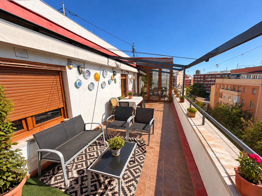 PISO �TICO EN VENTA EN TETU�N - BERRUGUETE