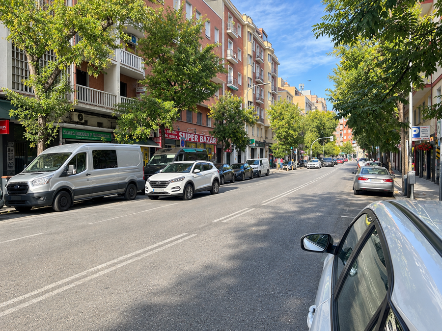 PISO �TICO EN VENTA EN TETU�N - BERRUGUETE