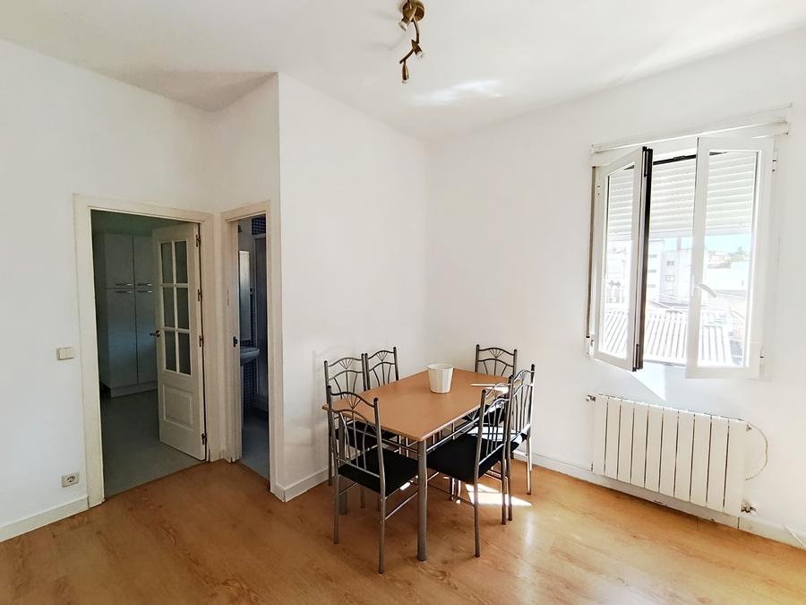 PISO EN VENTA EN CIUDAD LINEAL - VENTAS