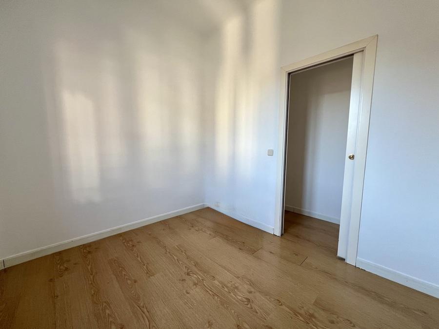 PISO EN VENTA EN CIUDAD LINEAL - VENTAS