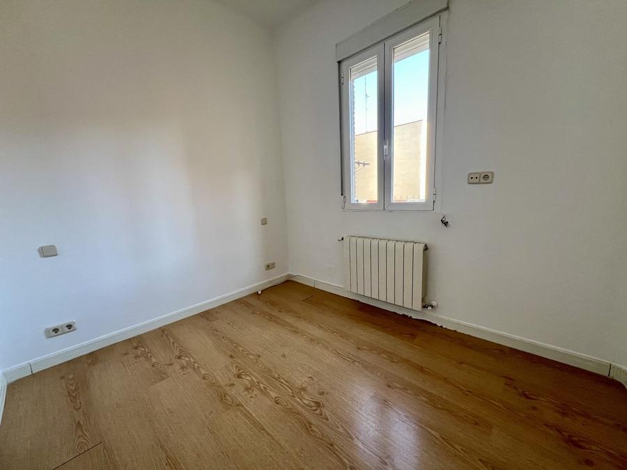 PISO EN VENTA EN CIUDAD LINEAL - VENTAS