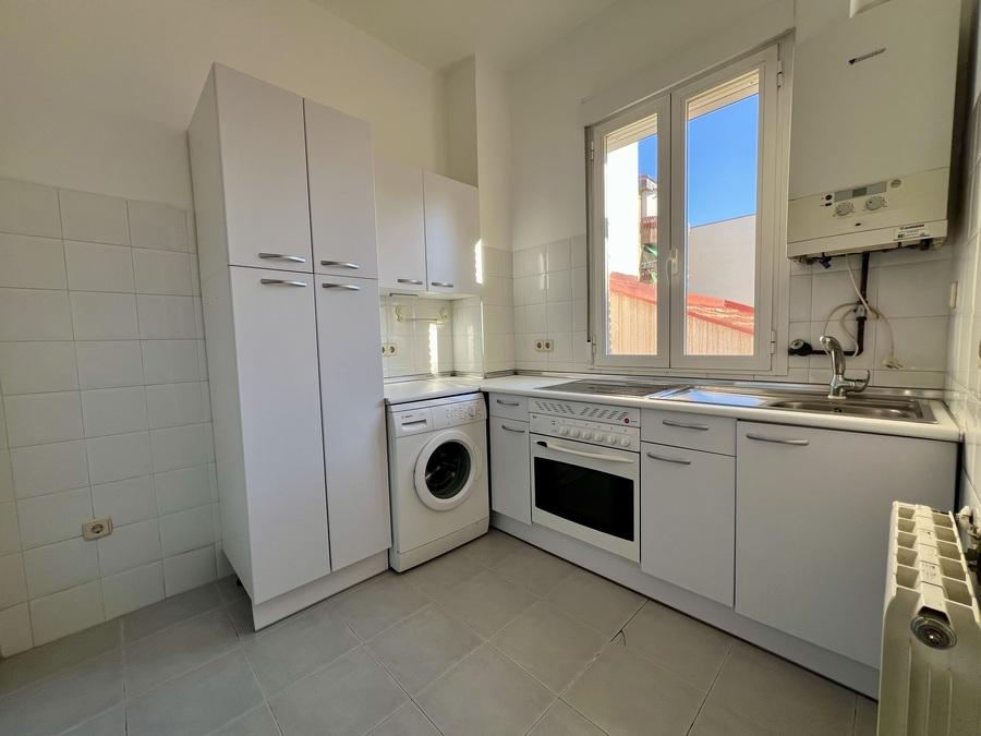 PISO EN VENTA EN CIUDAD LINEAL - VENTAS
