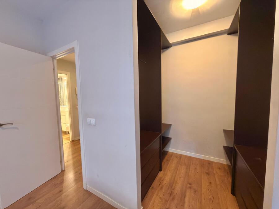 OFICINA EN VENTA EN CHAMBER� - ARAPILES