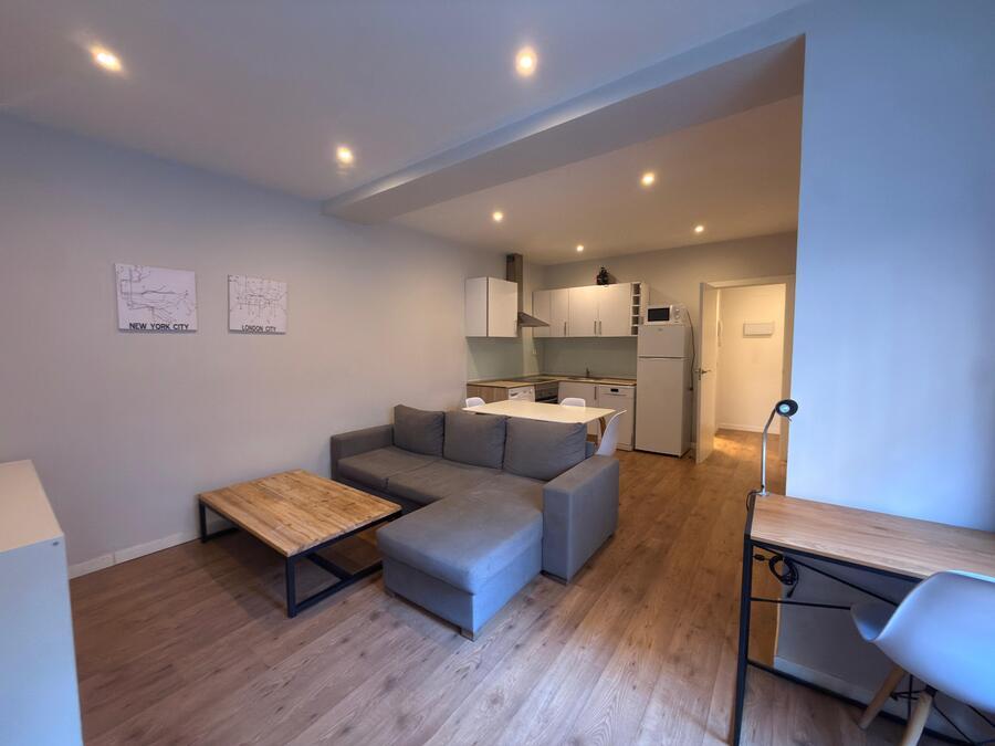 OFICINA EN VENTA EN CHAMBER� - ARAPILES