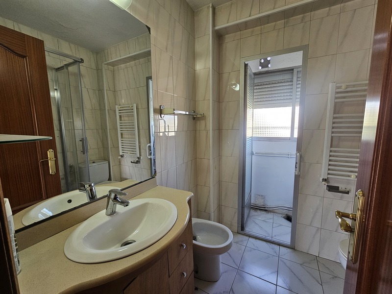 PISO EN VENTA EN MORATALAZ - FONTARR�N