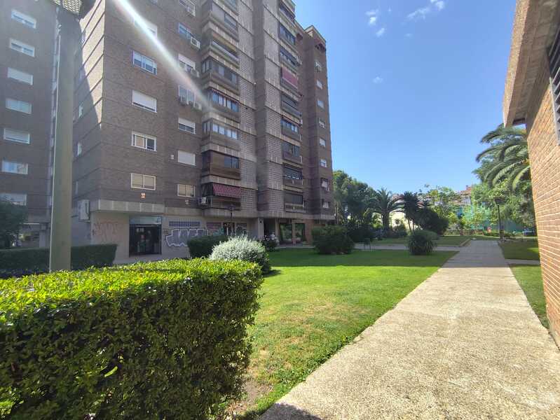 PISO EN VENTA EN ALCORCON - VALDERAS - LOS CASTILLOS