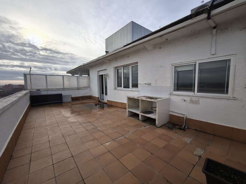 PISO DUPLEX EN VENTA EN ALCORCON - PARQUE LISBOA - LA PAZ