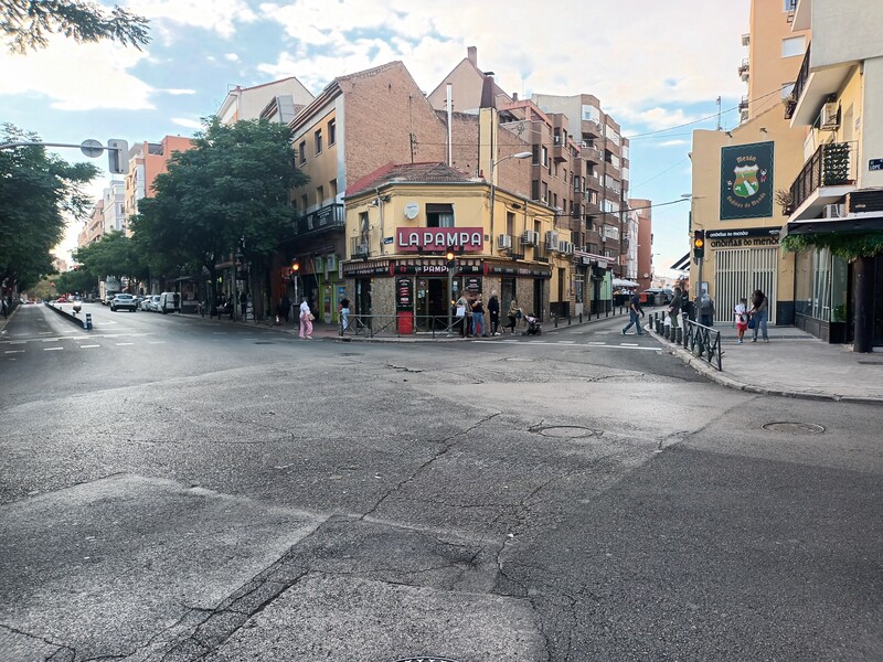PISO EN VENTA EN TETU�N - BERRUGUETE