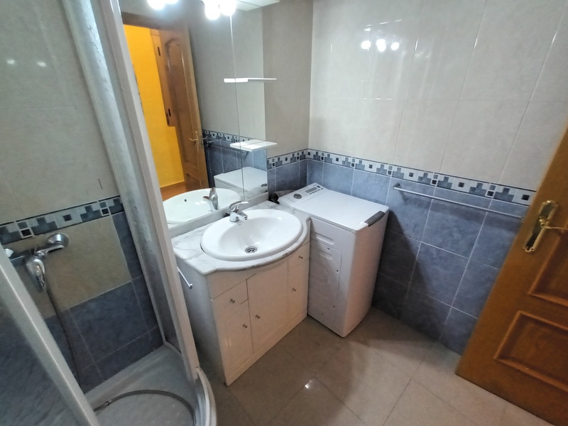 PISO EN VENTA EN TETU�N - BERRUGUETE