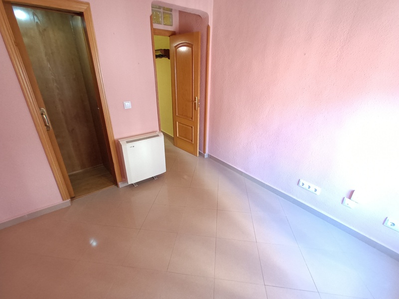 PISO EN VENTA EN TETU�N - BERRUGUETE