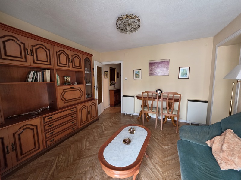 PISO EN VENTA EN MORATALAZ - MARROQUINA