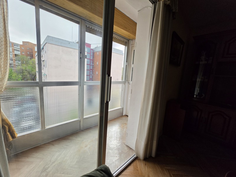 PISO EN VENTA EN MORATALAZ - MARROQUINA