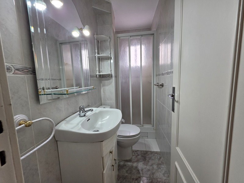 PISO EN VENTA EN MORATALAZ - MARROQUINA