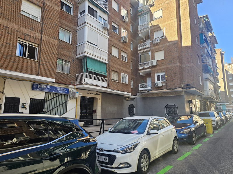 PISO EN VENTA EN CIUDAD LINEAL - SAN PASCUAL