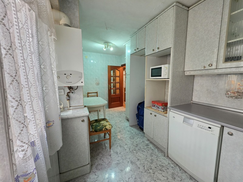 PISO EN VENTA EN MORATALAZ - VINATEROS
