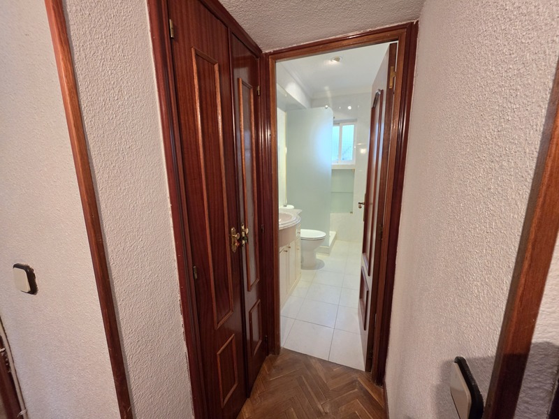 PISO EN VENTA EN MORATALAZ - VINATEROS