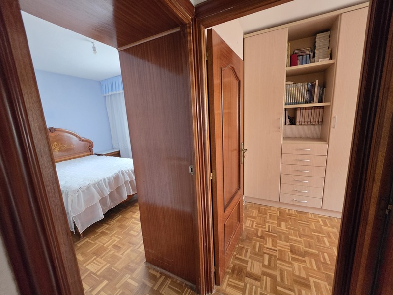PISO EN VENTA EN MORATALAZ - VINATEROS