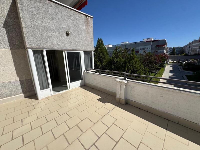 PISO EN VENTA EN TORREJON DE ARD�Z - VEREDILLAS - JUNCAL - ZARZUELA