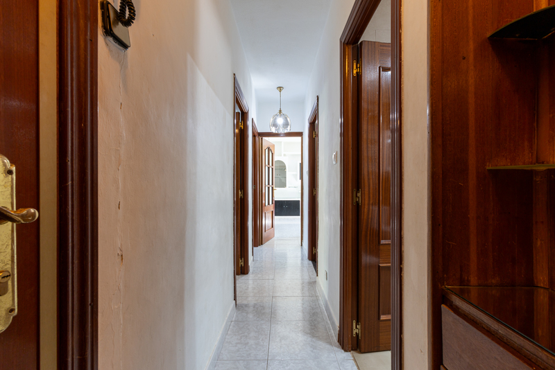 PISO EN VENTA EN LATINA - �GUILAS