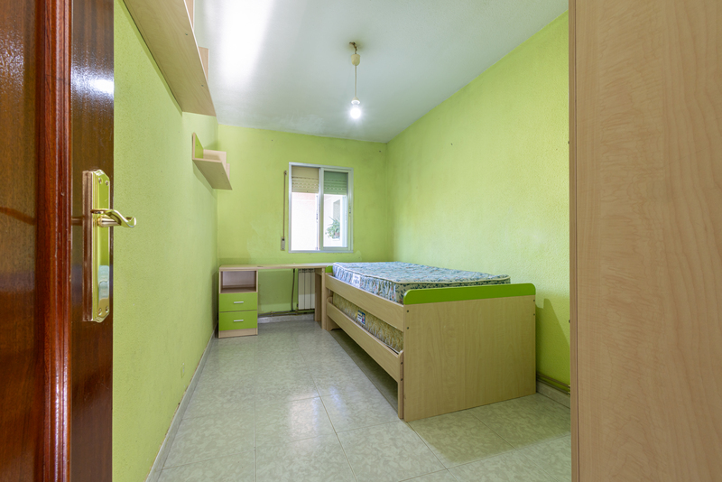 PISO EN VENTA EN LATINA - �GUILAS