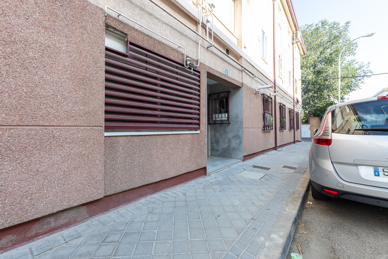 PISO EN VENTA EN LATINA - �GUILAS