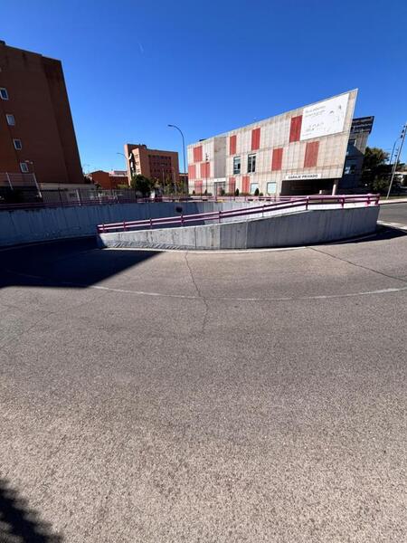 GARAJE EN ALQUILER EN TORREJON DE ARD�Z - CENTRO