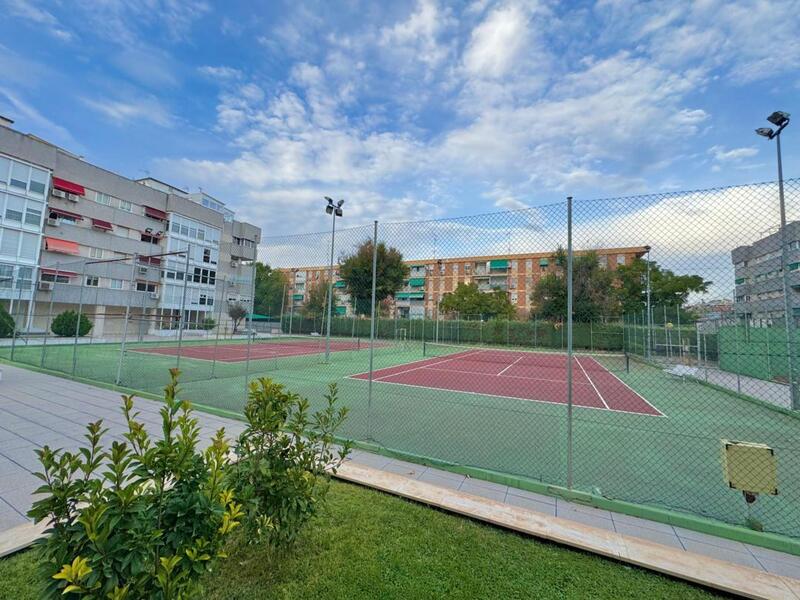 PISO EN VENTA EN TORREJON DE ARD�Z - VEREDILLAS - JUNCAL - ZARZUELA