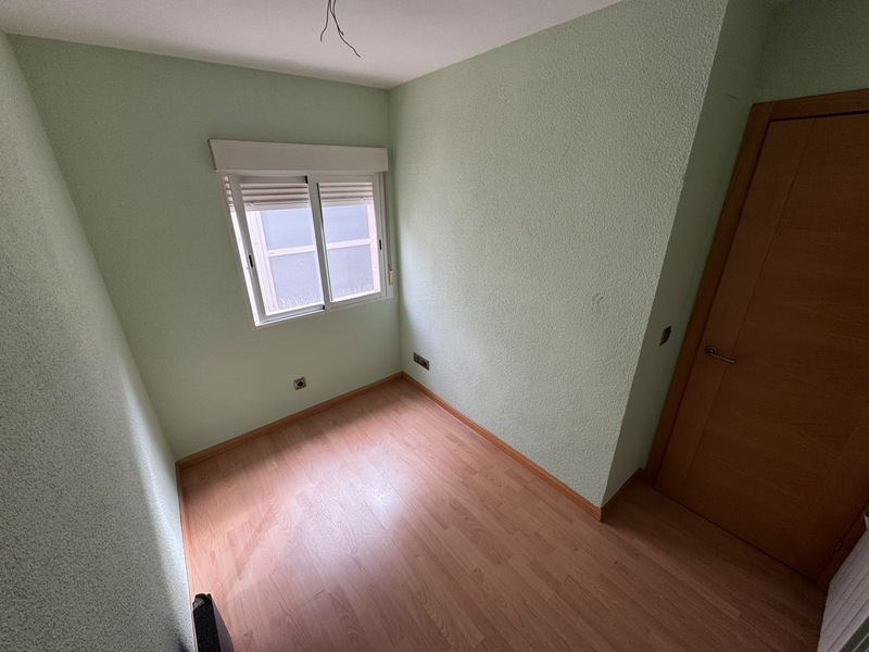 PISO EN ALQUILER EN VIC�LVARO - AMBROZ