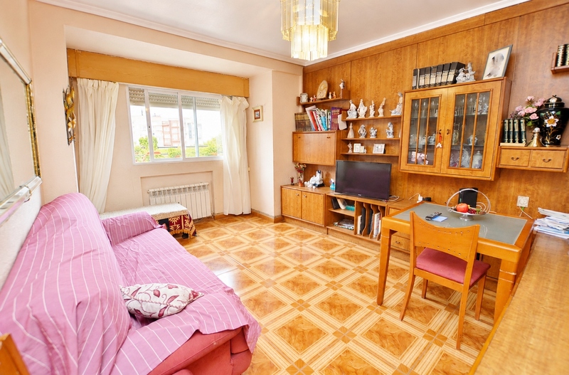 PISO EN VENTA EN SALAMANCA - FUENTE DEL BERRO