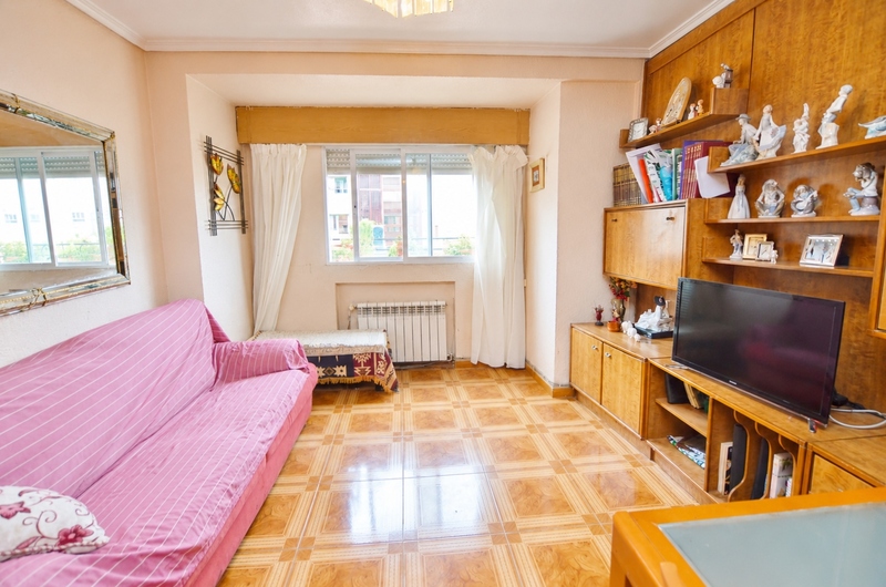 PISO EN VENTA EN SALAMANCA - FUENTE DEL BERRO