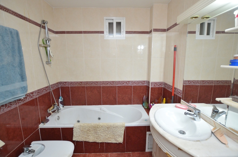 PISO EN VENTA EN SALAMANCA - FUENTE DEL BERRO