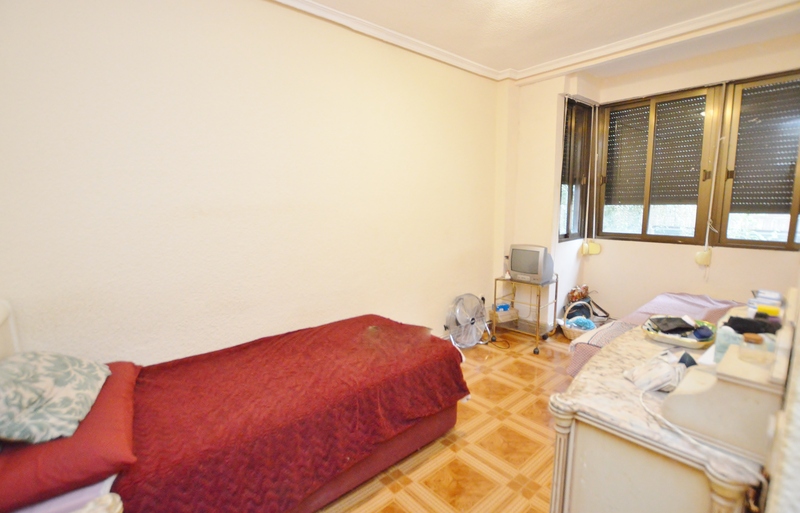 PISO EN VENTA EN SALAMANCA - FUENTE DEL BERRO