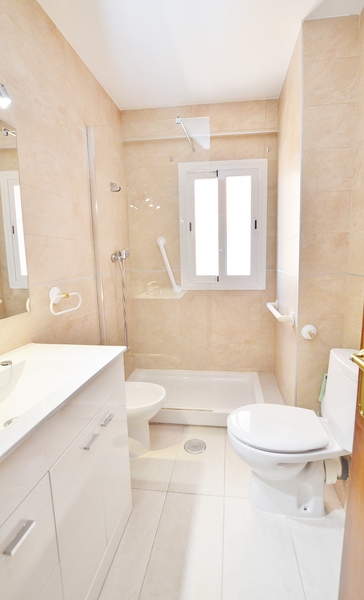 PISO EN VENTA EN SAN BLAS - ARCOS DE JAL�N