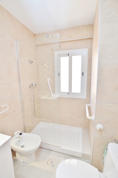 PISO EN VENTA EN SAN BLAS - ARCOS DE JAL�N