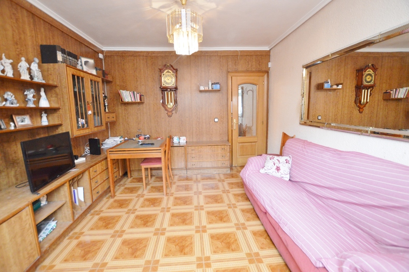 PISO EN VENTA EN SALAMANCA - FUENTE DEL BERRO