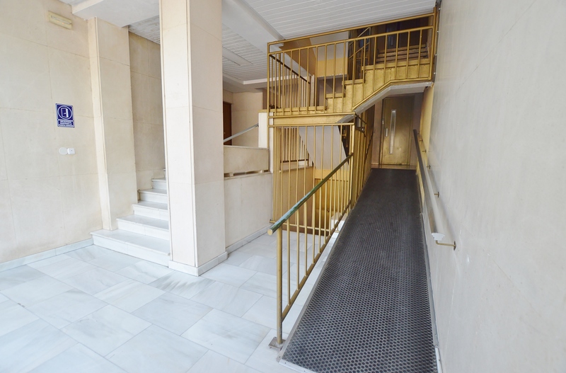 PISO EN VENTA EN SAN BLAS - AMPOSTA