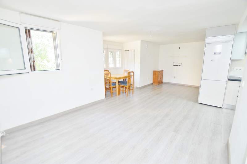 PISO EN VENTA EN SAN BLAS - ARCOS DE JAL�N
